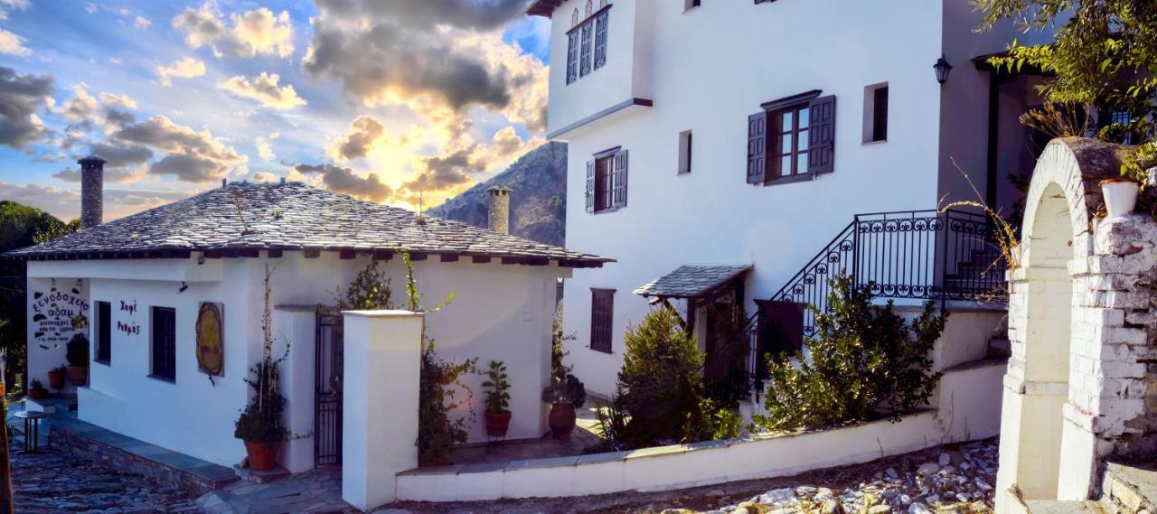 Hotel Adam Makrinitsa Bagian luar foto